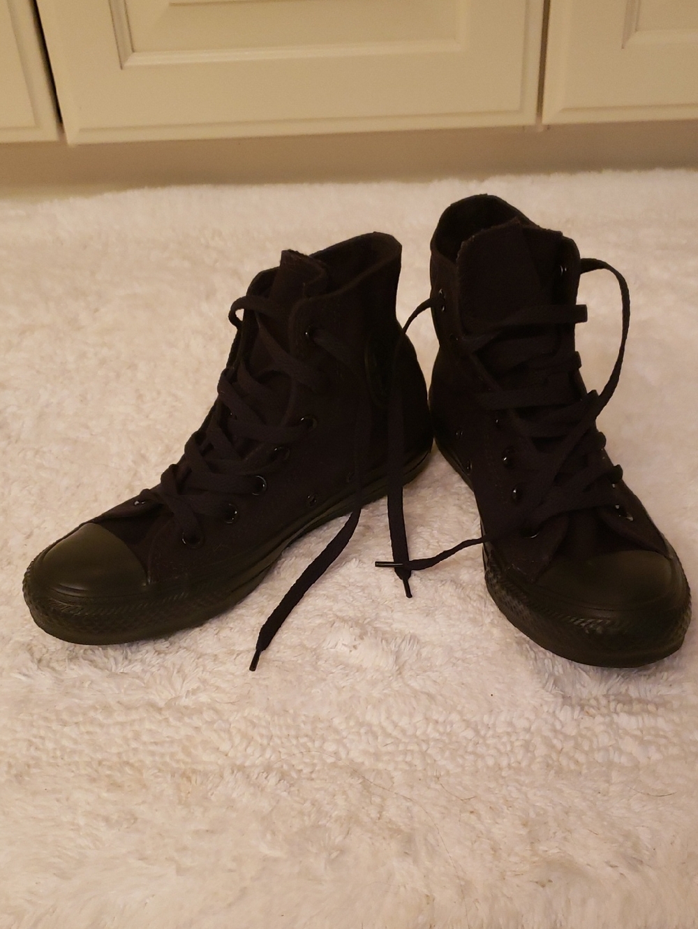 Converse All Star High Top Sneakers in Black